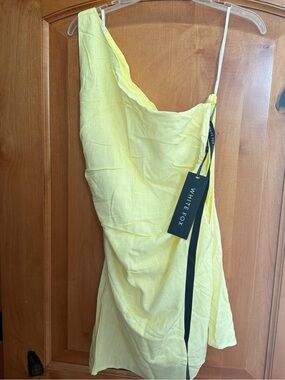 White Fox Dress Large Linen Lemon Yellow BRAND NEW